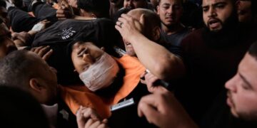 Israeli raid in the West Bank leaves a Palestinian dead and 4 wounded