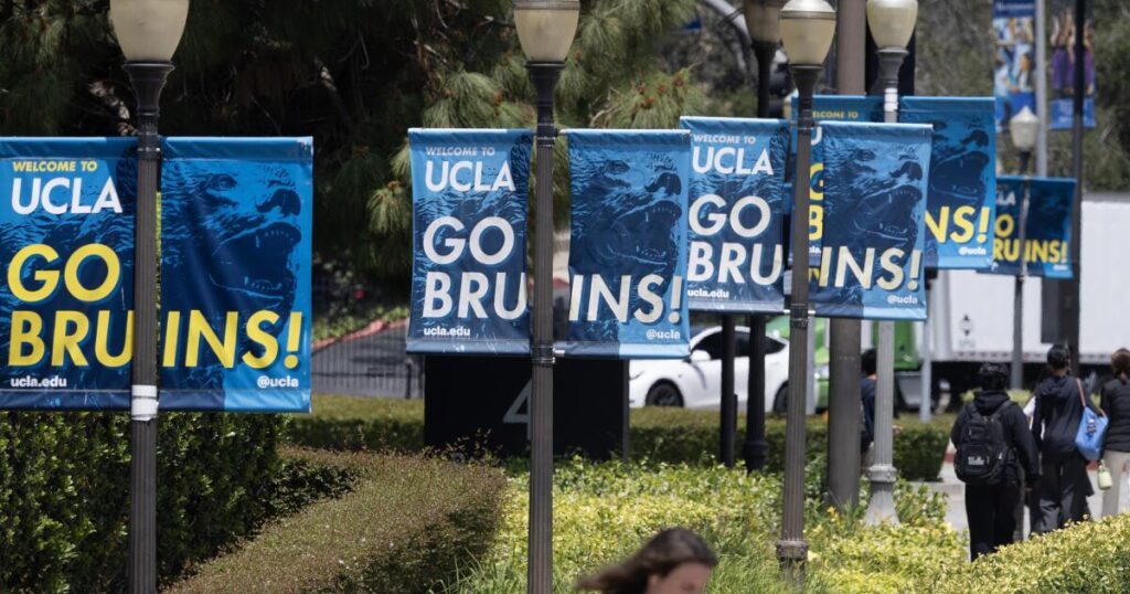 40,000 UC workers gird for a strike, disrupting medical services, cafeterias at all campuses