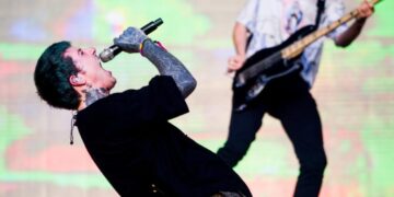 Concert projectiles leave Oli Sykes with a ‘mild concussion’ and Eric Clapton skipping an encore