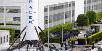 SpaceX’s $2 trillion IPO is coming. Here’s how to ride the space boom.
