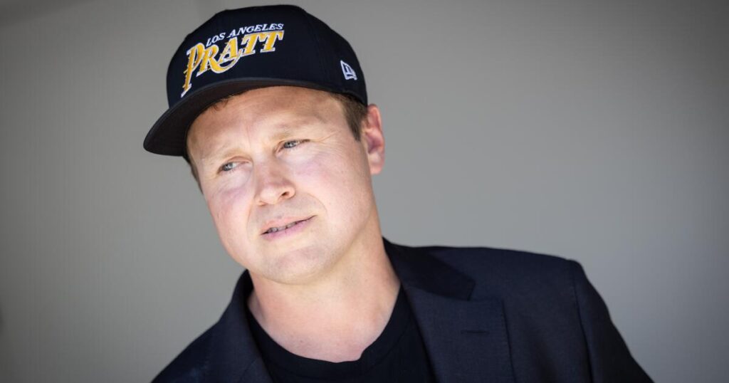 Mayoral hopeful Spencer Pratt heads to the Valley, wooing voters in his rival’s district