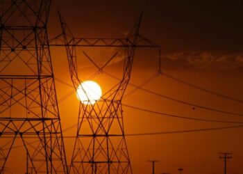 200,000 Californians help the grid out in tough times and get paid for it. Now that’s up in the air