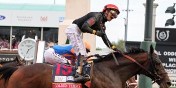 Golden Tempo rally makes Cherie DeVaux first female trainer to win Kentucky Derby