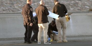 Motorcyclist is shot on 215 Freeway, temporarily closing lanes for police investigation