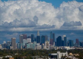 Cool and drizzly — then a dramatic swing: Mother’s Day will bring the heat in SoCal