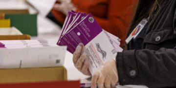 L.A. voters will cast ballots in eight City Council districts, two with open seats