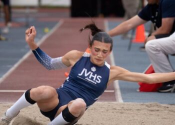 Transgender Jurupa Valley senior AB Hernandez wins state track medal amid muted protest