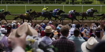 What time does the 2026 Kentucky Derby start? What TV channel is it on?