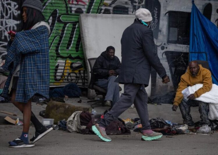 L.A.’s mayoral candidates aren’t interested in the real Skid Row