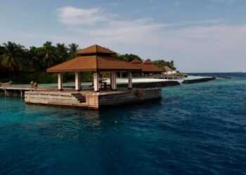 Authorities search waters in the Maldives for bodies of Italians who died in cave dive accident