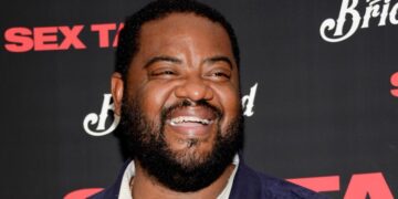 Grizz Chapman, ‘30 Rock’ actor who received kidney transplant from a fan, dies at 52