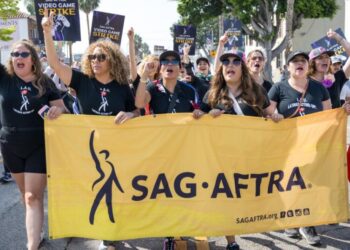 SAG-AFTRA reaches a tentative deal with the studios