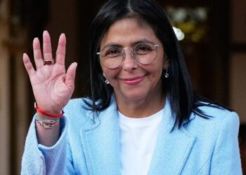 Trump administration tells prosecutors to stand down on Venezuela leader, sources say