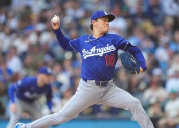 Dodgers bullpen extends scoreless streak, beat Brewers with help from Yoshinobu Yamamoto