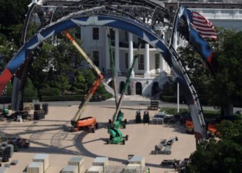 Race cars and cage fights — on National Park land?