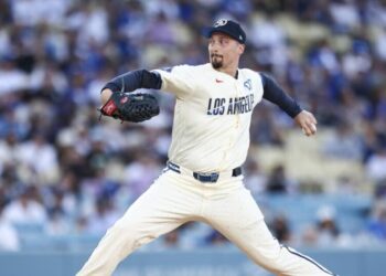 Blake Snell gets no help from the Dodgers’ offense in loss to Braves