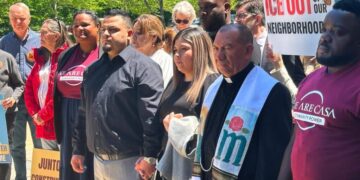 Judge dismisses human smuggling charges against Kilmar Abrego Garcia, who was mistakenly deported