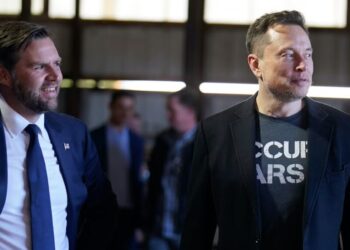 JD Vance Holds AI Wake-Up Call With Tech CEOs Elon Musk, Sam Altman and More After Anthropic Shows Hacking Superpowers