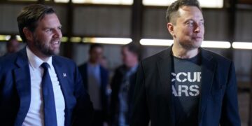 JD Vance Holds AI Wake-Up Call With Tech CEOs Elon Musk, Sam Altman and More After Anthropic Shows Hacking Superpowers