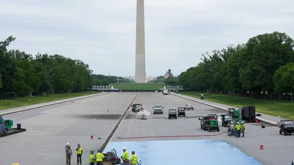 Trump gets a stark message as vandal goes after his pet project