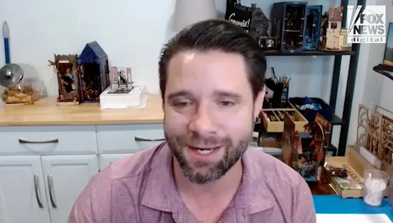 Danny Pintauro talking about driving for Amazon.