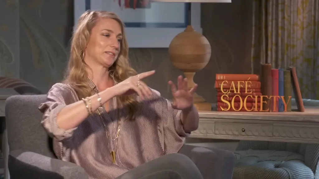 Kjersti Flaa gesturing during an interview with a 