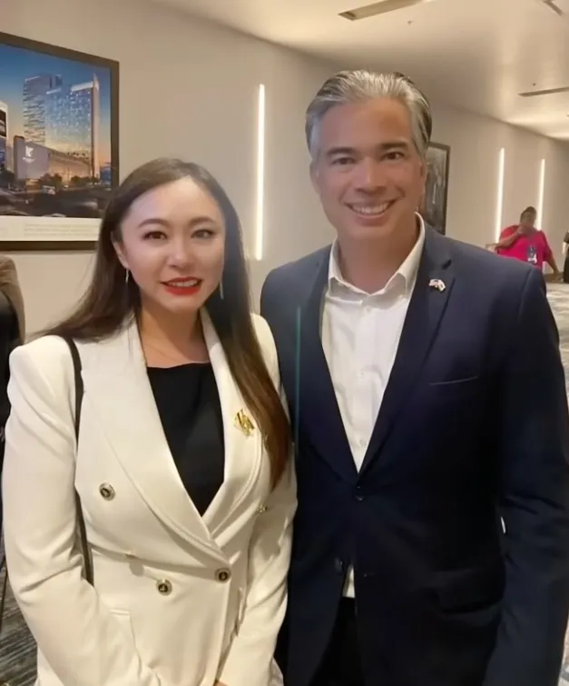 Mayor of Arcadia Eileen Wang and Rob Bonta smiling together.