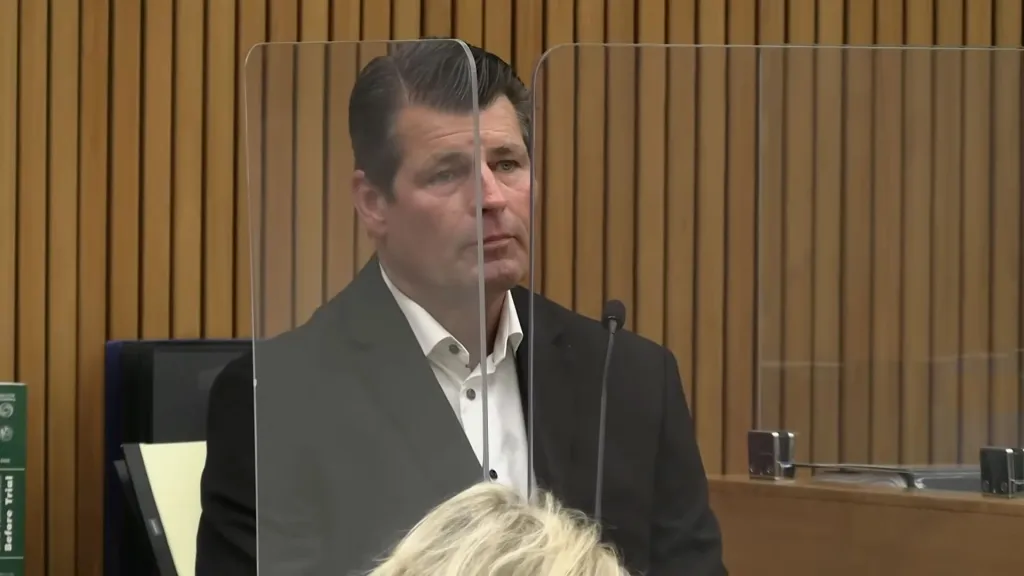 Scott Erickson speaking at a trial.