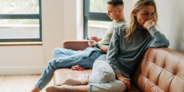 Dear Abby: My boyfriend is jealous of my successful career