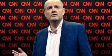 CNN CEO Tells Paramount He Won’t Share Network Oversight Amid Bari Weiss Speculation | Report