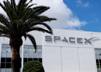 SpaceX Sets Milestone With World’s Largest I.P.O., Furthering Musk’s Power