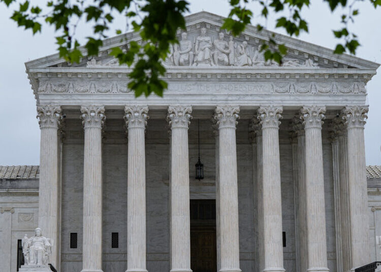 Supreme Court Lets Trump End Deportation Protection for Haitians and Syrians