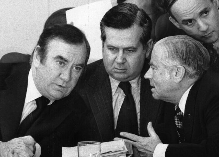 Judah Gribetz, Key Negotiator in New York City’s Fiscal Crisis, Dies at 97
