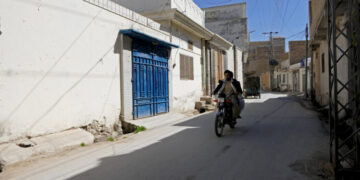 Father and Uncle of Slain New York Girl Given Life Sentences in Pakistan