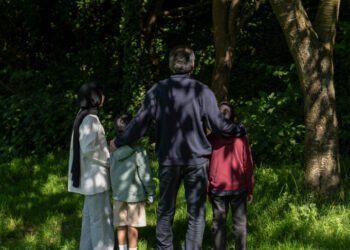 Their Country Revoked Their Citizenship, Then Tried to Expel Them to Iran