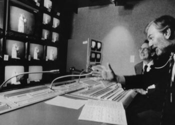 Brian Large, Who Brought Opera Vividly to Life on Film, Dies at 89