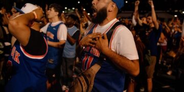 Knicks Give Their City Something New: Impossible Joy