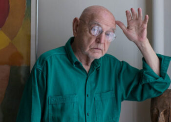 Duane Michals, Photographer With Stories to Tell, Dies at 94