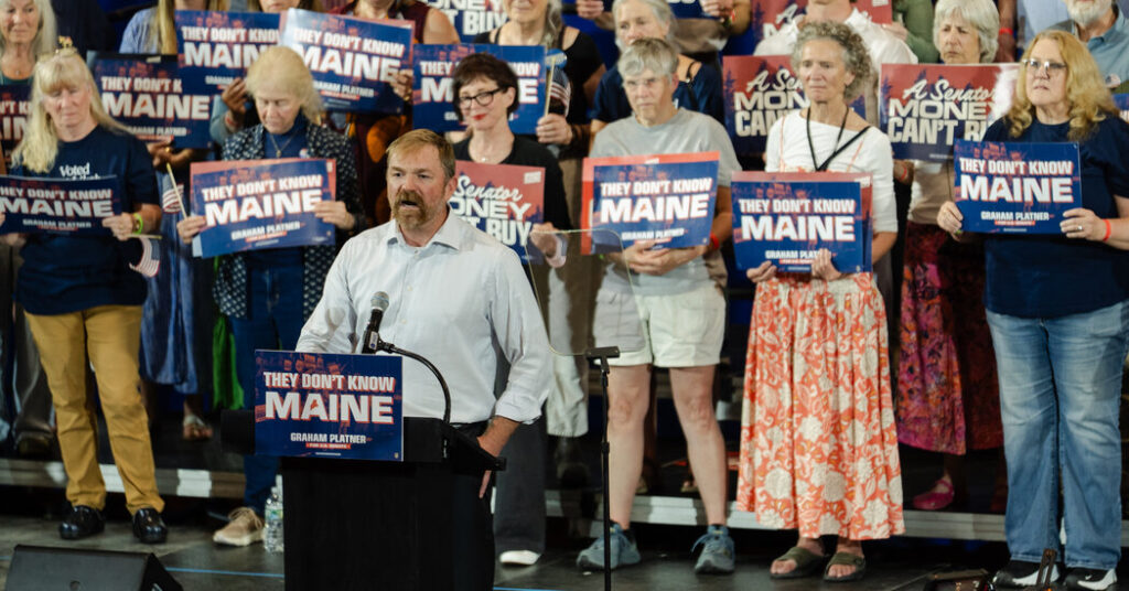 Poll Shows Maine’s Quirky Political Contours