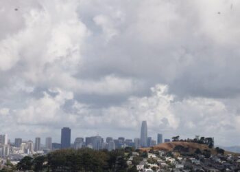 Unusually Warm Weather in Bay Area Prompts Heat Alert and Wildfire Concerns