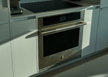 Cash Back for Replacing a Gas Stove With Electric? Not Anymore.