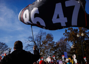 Demonstrators Cannot Be Forced to Take Down ‘86-47’ Flag, Judge Rules