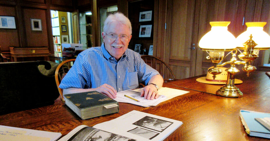 Alan Gribben, Twain Scholar Who Excised Slur From ‘Huck Finn,’ Dies at 84