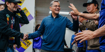 Becerra’s Heritage Appeals to Many Latino Voters, but Some Shrug