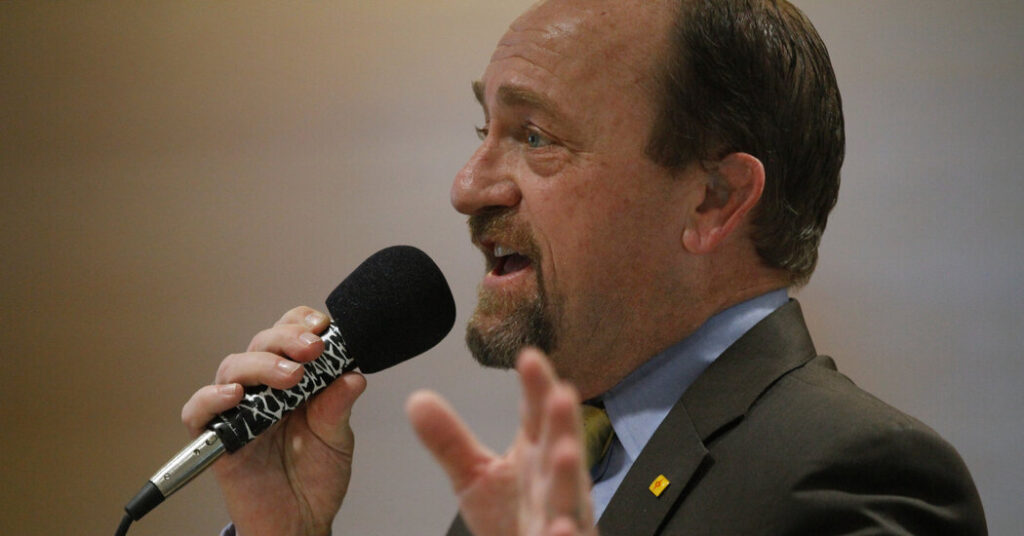 Suburban Mayor Wins G.O.P. Nomination to Be New Mexico Governor