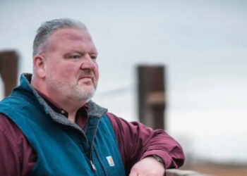 Wide Republican Field for South Dakota Governor Narrows to Runoff