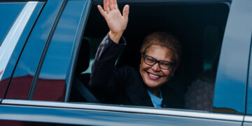 5 Things to Know About Karen Bass