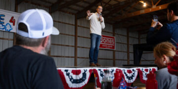 A Trump Endorsement Falls Flat: 4 Election Takeaways From Iowa and Beyond