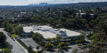 Voters in California City Favor Permanent Ban on Data Centers
