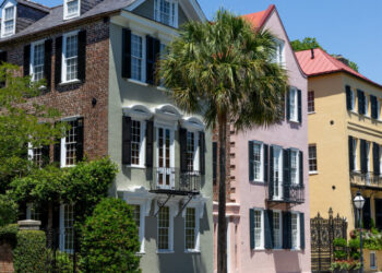 Charleston’s Charm Hides a Bloody History